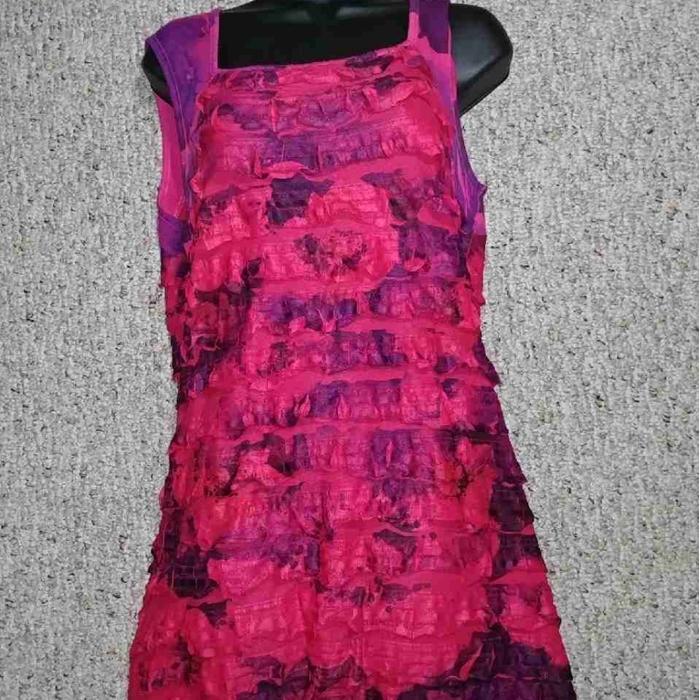 Cubism sleeveless dress.